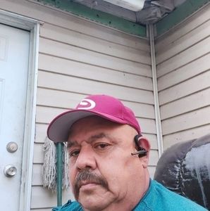 Meet your Posher, Manuel